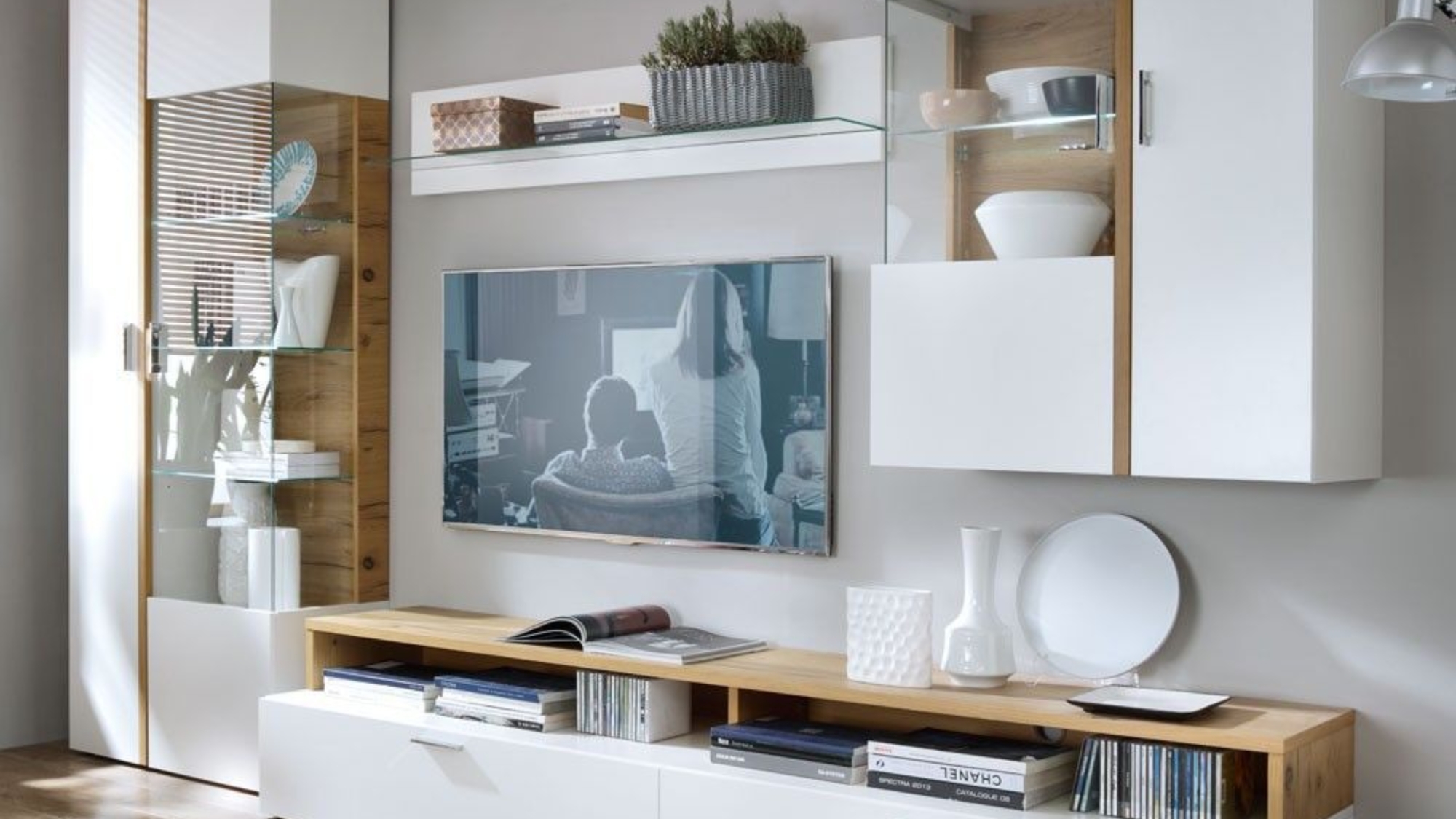 Online Custom Made Office Furniture Dubai