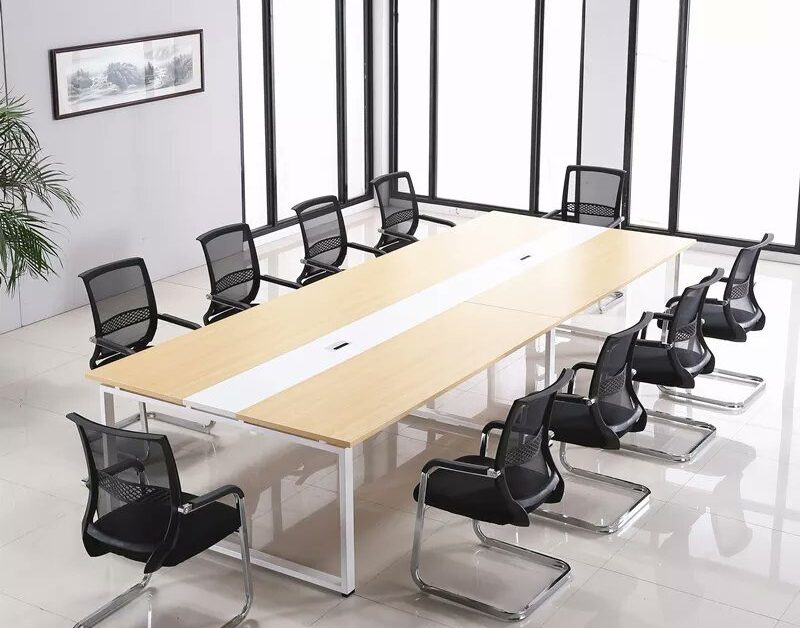 Luxury Meeting Table Dubai