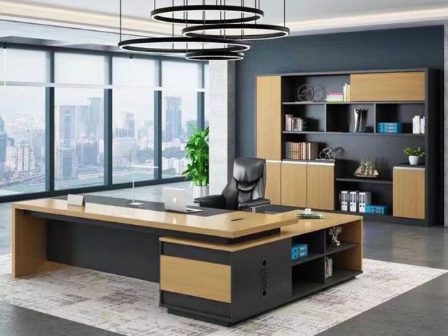 Modular office furniture in Dubai